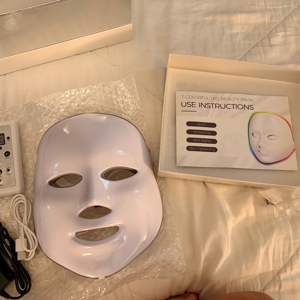 7-Color LED Beauty Mask Facial Therapy - White